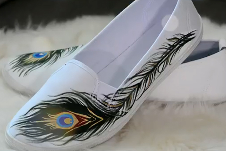 فیلم طرح پر طاووس روی کفش