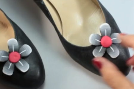 فیلم آموزش گلدار کردن کفش با خمیر فیمو