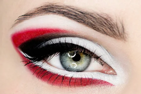 آموزش آرایش چشم عربی 2