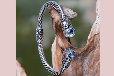 مدل دستبند زنانه Novica 10
