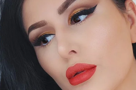 مدل آرایش صورت مجلسی 11