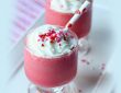 طرز تهیه میلک شیک قرمز مخملی 3
