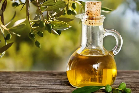 17 روغن برای تقویت و رشد مو، ابرو و مژه 2