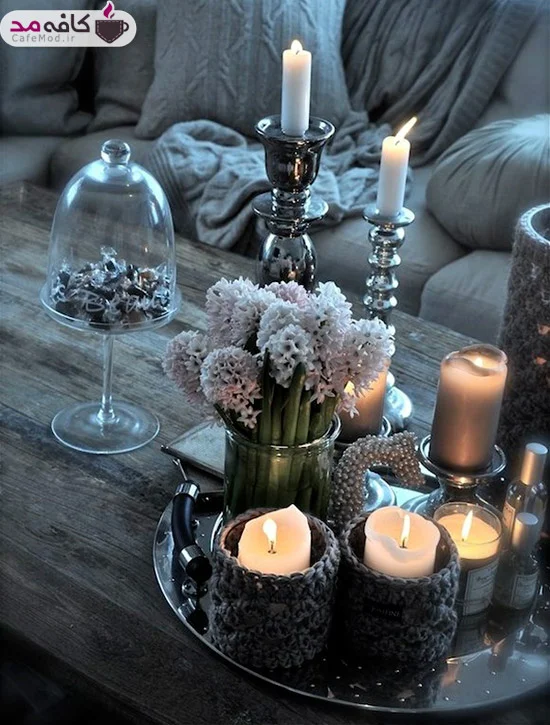 چیدمان میز جلومبلی با اکسسوری