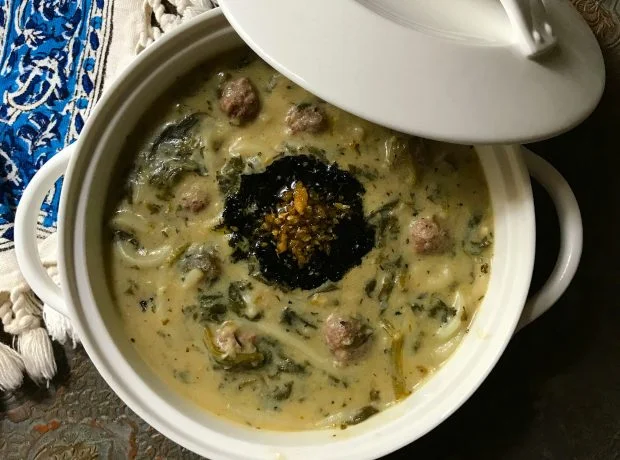 آش خوشمزه اسفناج با گوشت قلقلی