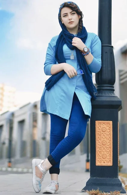 روش ست کردن مانتو لی