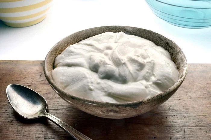 طرز تهیه ماست خانگی