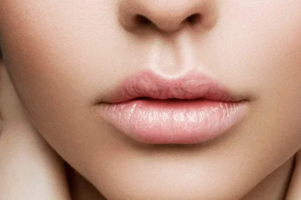 ماسک های خانگی برای رفع چروک دور لب