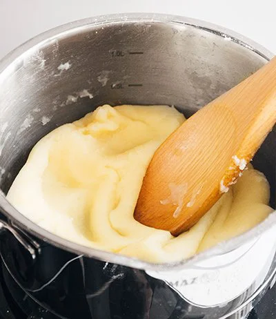 طرز تهیه شیرینی نان خامه‌ای