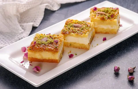 طرز تهیه بسبوسه‌ی خامه‌ای