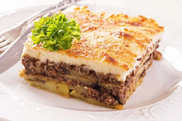طرز تهیه موساکا یونانی